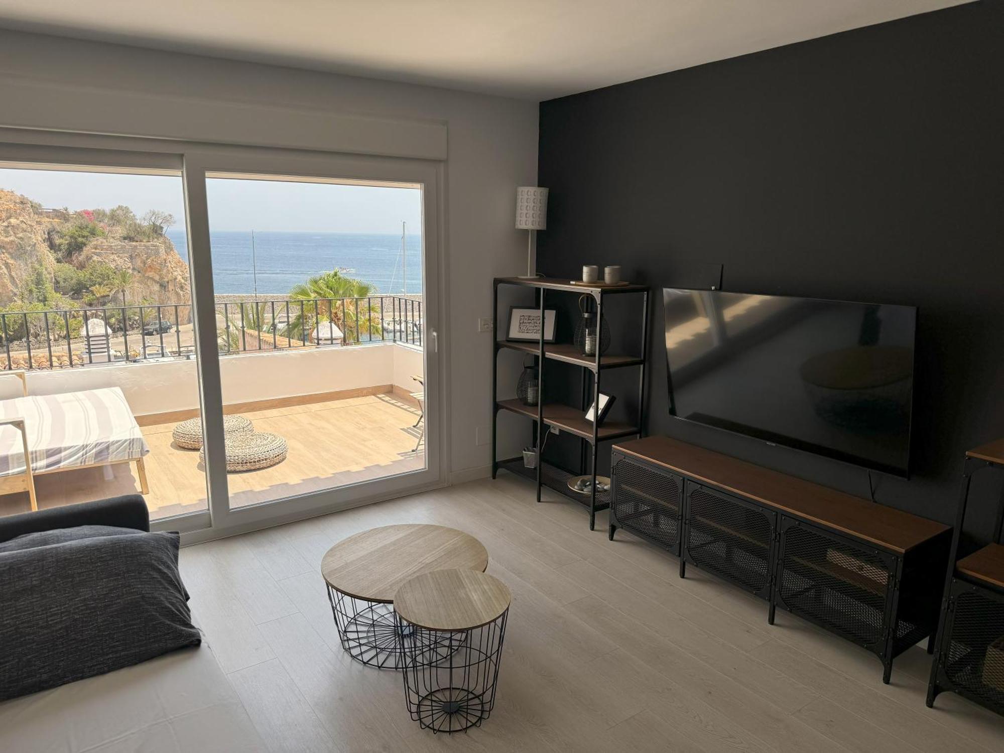 Sunny Getaway Apartment La Herradura (Granada)