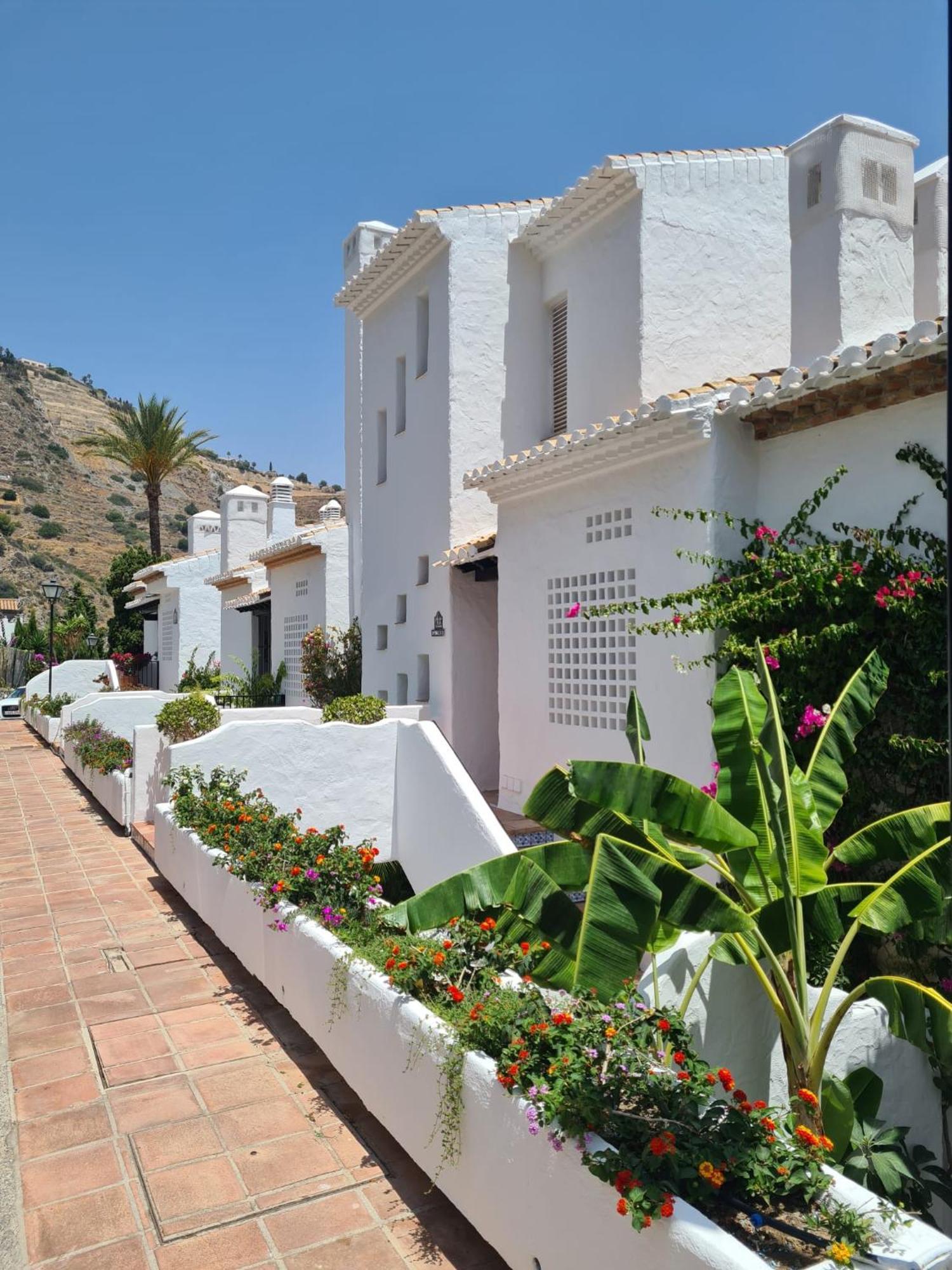 Sunny Getaway La Herradura (Granada)